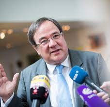 Check spelling or type a new query. Rwth Aachen Armin Laschet Verliert Lehrauftrag Nach Noten Skandal Welt