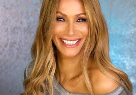 Alle COSMEA® Wonderwomen