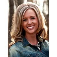 Amanda Frank's Instagram, Twitter & Facebook