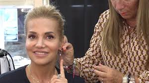 Kromě dobré hudby se můžete občerstvit u jednoho z našich čtyř barů. Dara Rolins Nehraji S Muzi Zadne Hry Idnes Cz