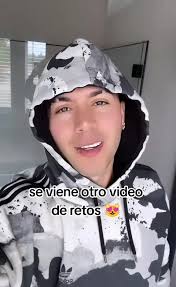 Reto extremo: Kimberly besa a César 😻