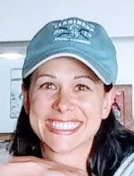 Christine Hilliard's Instagram, Twitter & Facebook