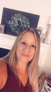 Introduction to Debbie and her favorite beach experiences