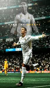 Cristiano ronaldo es un magnifico jugador de futbol y es el mejor en portugal, madrid, espana, europa, el mundo, y en fifa. Cr7 Real Madrid Wallpapers Wallpaper Cave