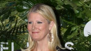Lee purchased the home in 2008 for $1. Sandra Lee Bids Farewell To Westchester Home She Once Shared With Governor Andrew Cuomo Architectural Digest