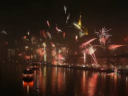 2020 ist nur noch wenige stunden entfernt. Silvester Feiern In Frankfurt Frankfurt Tipp