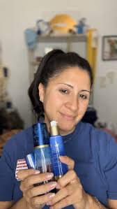 Happy Friday Eve! Quick 5 minute face and ready to conquer the day!  Products Face @senegence Foundation in the color Fawn Blush