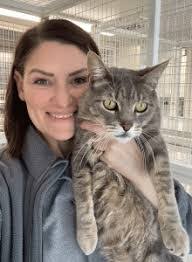 Heidi Cantrell's Instagram, Twitter & Facebook