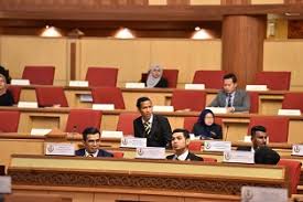 Selain itu, tiga adun pas iaitu adun gunung semanggol, razman zakaria yang juga pesuruhjaya pas perak; Usul Lgbt Antara Yang Diluluskan Dalam Persidangan Dewan Belia Perak 25 Mac 2018