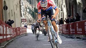 Mathieu van der poel is a dutch cyclist, who is best known for becoming the youngest ever cyclocross world champion in tábor in 2015. Strade Bianche 2021 Mathieu Van Der Poel Siegt Fazit Vom Granfondo