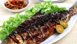 2 buah ikan segar (ikan kuwe, gurame, bawal, kerapu, kakap merah, kakap putih, nila, bandeng, ikan mas atau sesuai selera kita boleh ikan laut. Resep Masakan Ikan Bandeng Bumbu Bali Paling Dicari