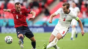 La sélection tchèque de nouveau dans la course pour l'euro 2012 » (consulté le 1er février 2016). Dbe7jty1cwriqm