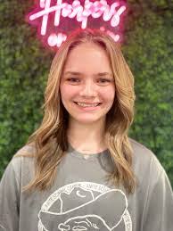 Selena Etheridge's Instagram, Twitter & Facebook