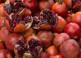 There are two main ways to eat pomegranate on its own: Do You Eat The Seeds Of Pomegranates Popsugar Food