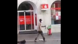 In würzburg hat es am freitag einen tödlichen messerangriff gegeben. Gm 9hqn86knfvm