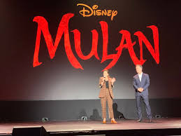 First trailer and posters for a new. Guarda Mulan 2020 Streaming Ita Altadefinizione Mulan Ita Twitter