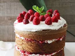 Recette De Chiffon Cake Aux Framboises Et Sirop De Framboises Roses Recette Sirop De Framboise Cake Framboise Chiffon Cake