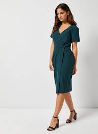 Petite Green V Neck Wrap Dress View All New In New In Dorothy Perkins United States Petite Women Outfits Dresses Petite Outfits