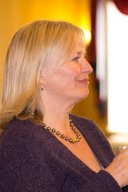 Jane Amos's Instagram, Twitter & Facebook