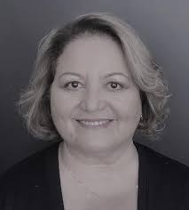 The Chase: In hot pursuit of my daughter's killer: Wentzel, Josephine F:  9798491080441: Amazon.com: Books