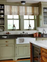 How To Decorate With Green Homey Kitchen Home Kitchens Farmhouse Kitchen Curtains