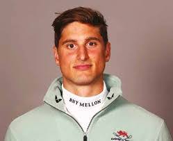 Patricia Vlad's Instagram, Twitter & Facebook