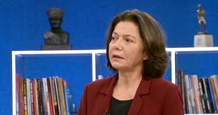 Ayşe buğra'ya 140 iktisatçıdan destek geldi. Eco2cpt72mykhm