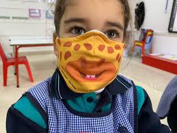 And this morning it was all about giraffes in Ms Aisling, Ms Theresa and Ms  Christy's Grade 1 class as part of their current topic