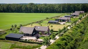 Willemsoord was een van de koloniën die gesticht zijn door johannes van den bosch waarbij het doel was om kansarme gezinnen. Van Armoede Experiment Tot Werelderfgoed Dit Is Het Bijzondere Verhaal Van De Kolonie Van Weldadigheid Steenwijkerland Destentor Nl