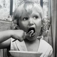 How do Spark drivers in NY deliver orders when stores are out of paper bags?