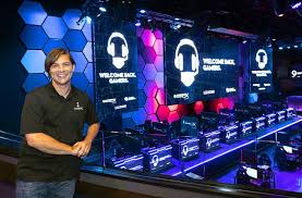 Organize or follow fortnite tournaments, get and share all the latest matches and results. Hyperx Esports Arena Looks To Build On Burgeoning Interest In Video Games Las Vegas Sun Newspaper