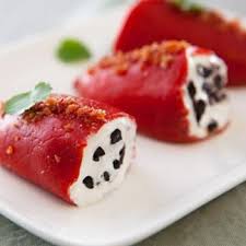 Recette Petits Poivrons Farcis Au Fromage De Chevre Et Chapelure De Jambon Cru Recette Poivrons Farcis Au Fromage Alimentation Poivrons Farcis