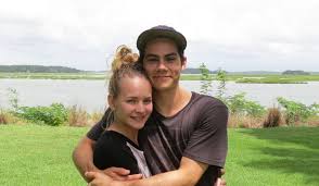 Bunun üzerine sevgilisi brittany snow ve dylan o'brien (o da başka bir kategoride aday) tyler için destek tweetleri attı, bunun üzerine tyler, dylan'a oy verilmesi gerektiğini söyleyerek dylan'a destek oldu. 50 Dylan O Brien Hot And Sexy Images And New Hd Wallpapers Hollywoodpicture Net