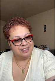 #notsponsored @revlon #colorsilk in #31darkauburn @Camille Rose  @SheaMoisture #crazypic #puertorico🇵🇷 #dominicanrepublic🇩🇴 #bronxbeast  #diy #selfcare #grayhair #haircolor