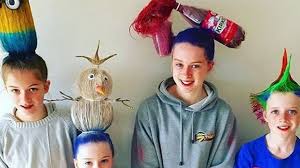 If you are in need of ideas here are 30 fun & creative styles that are plain and simply awesome! Crazy Hair Day Ideas These Parents Take Things To A Whole New Level Huffpost Canada News