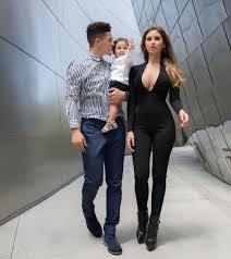 Want to know more about austin mcbroom family? 87 7k Likes 1 114 Comments Austin Mcbroom Austinmcbroom On Instagram All I See Is Thunder Thighs The Ace Family Youtube Mix Baby Girl Mommy Son Outfits