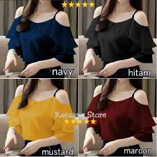 Sesuai dengan namanya, warna ini menyerupai kuning yang dihasilkan oleh kunyit. Baju Blouse Wanita Sabrina Top Warna Hitam Kuning Biru Navy Merah Maroon Twistcone Shopee Indonesia
