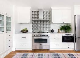 Jul 15, 2020 · shaker cabinets are mostly known for their modern and sleek appearance. 21 White Kitchen Cabinets Ideas For Every Taste