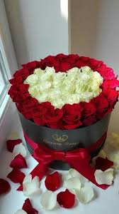 Top Florist In Dubai Flower Bouquet Delivery Fresh Flowers Arrangements Flower Delivery