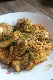 Rendang jengkolmenu makan siang hari ini ada rendang jengkol. Rendang Pedas Perak Sedap Yang Sangat Nostalgia Azie Kitchen