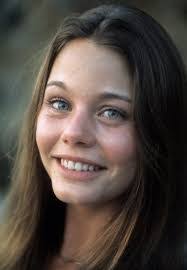 Sandra Dey's Instagram, Twitter & Facebook