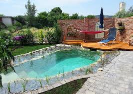 Nano Wohlfuhlteich Mit Sonnenwarmer Steinmauer Schwimmteich Naturschwimmbecken Naturschwimmbader