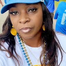 Brenda Shivers's Instagram, Twitter & Facebook