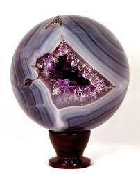 Glimmering Gems Amethyst Geode Gems And Minerals Rocks And Gems Stones And Crystals