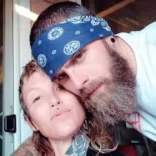 Does anyone have any idea where i could find something like this? I don't  want to order one, I would like to see the belt in person 😂