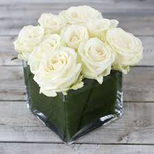 Our floral designers have years of experience creating exquisite arrangements that will amaze and excite. Avalanche Rose Cube Flower Bouquet Delivery In London London Florist Rose Flower Arrangements Flower Arrangements Simple Artificial Flower Arrangements