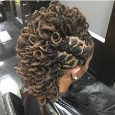 Anyone can definitely rock dreadlocks. 10 Latest Natural Dreadlock Styles For Ladies 2021 Sunika Traditional African Clothes