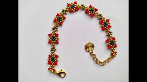 Kare Boncuk Bileklik In 2021 Beaded Bracelets Tutorial Beaded Bracelets Bracelet Tutorial