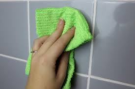 Diy Badezimmer Streichen Und Renovieren Mit Fliesenfarbe Fliesenfarbe Badezimmer Streichen Und Schoner Wohnen Farbe
