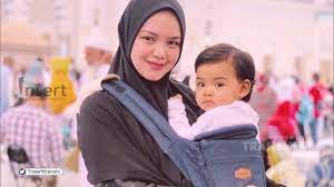 Bersempena dengan hari lahirnya pada 11 januari, penyanyi tersohor negara, dato sri siti nurhaliza taruddin secara eksklusif berkongsi. Insert Anak Siti Nurhaliza Tumbuh Menjadi Anak Yang Aktif Youtube